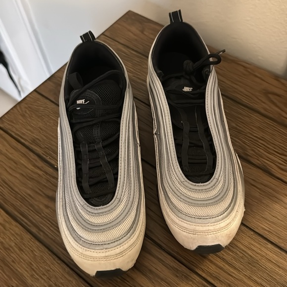 Lightly used Nike air max 97s - Picture 3 of 5